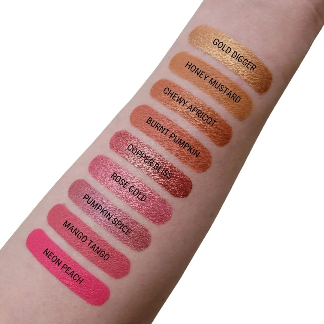 Aromi Metallic Liquid Lipstick | Peachy Pink, Coral Lip Color with Shimmery Finish, Long-lasting, Vegan, Cruelty-free, Smudge Proof, Gluten Free (Rose Gold)