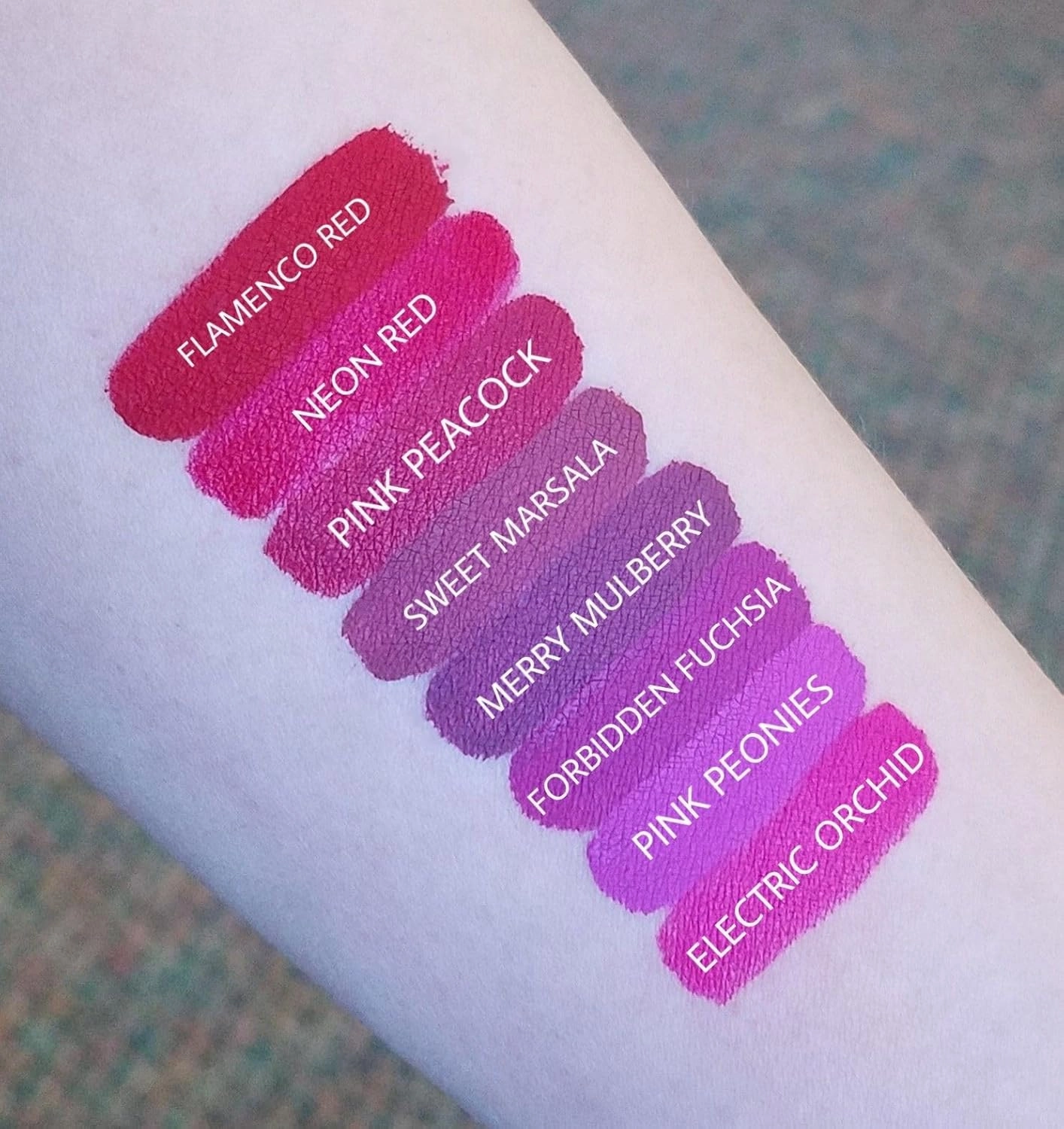 Aromi Magenta Matte Liquid Lipstick | Dark Pink, Fuchsia Lip Color for Women, Long-lasting, Vegan, Waterproof, Long Wear (Pink Peacock)