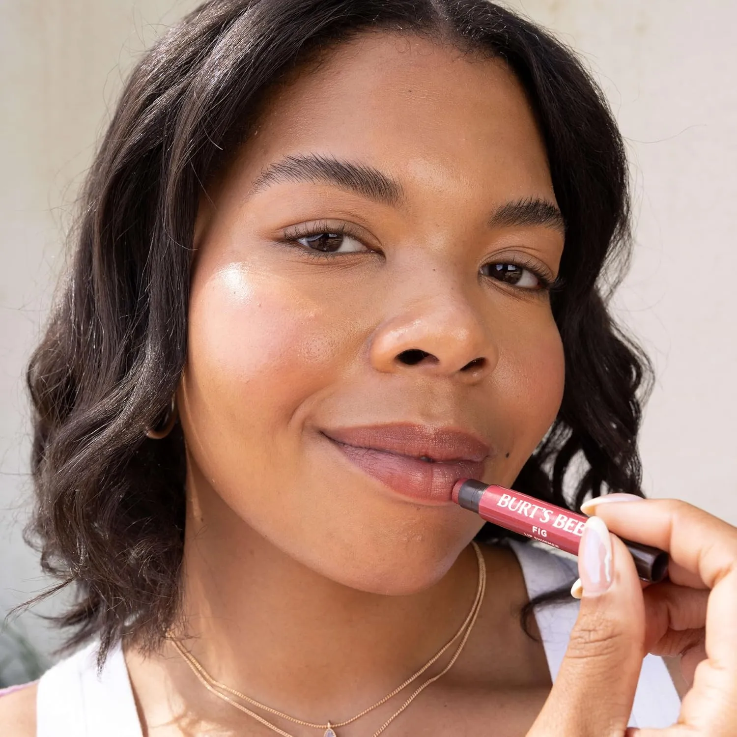 Burt's Bees Shimmer Lip Tint Stocking Stuffers Set, Tinted Lip Balm Stick, Moisturizing for All Day Hydration with Natural Glowy Pigmented Finish & Buildable Color, Rhubarb (1-Pack)