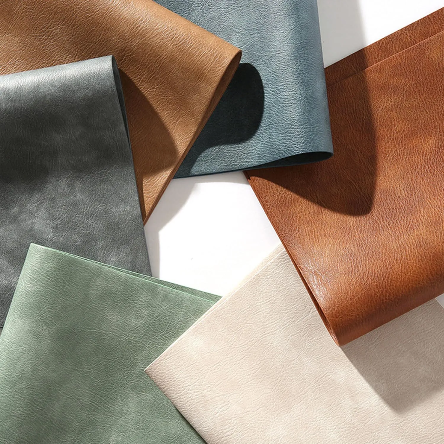 Cowhide Pattern Placemats Set of 6, Faux Leather Place Mats Heat Resistant Non-Slip Waterproof Wipeable Kitchen Dining Reversible Table Mat for Indoor & Outdoor,Grey
