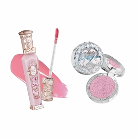 Flower Knows Strawberry Rococo Glowy Lip Gloss G01 Strawberry Macaron Swan Ballet Embossed Blush 03 Silky Ribbon