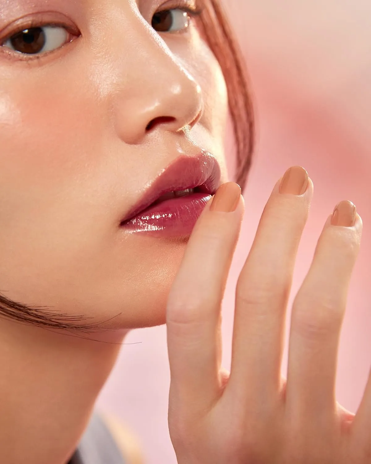 HINCE Mood Enhancer Water Liquid Glow - Non-Sticky & Waterproof Lip Stain for Women - Long Wearing Lip Gloss for Natural and Glass Glow - Moisturizing Liquid Makeup, 0.16 fl.oz. (REFINED)