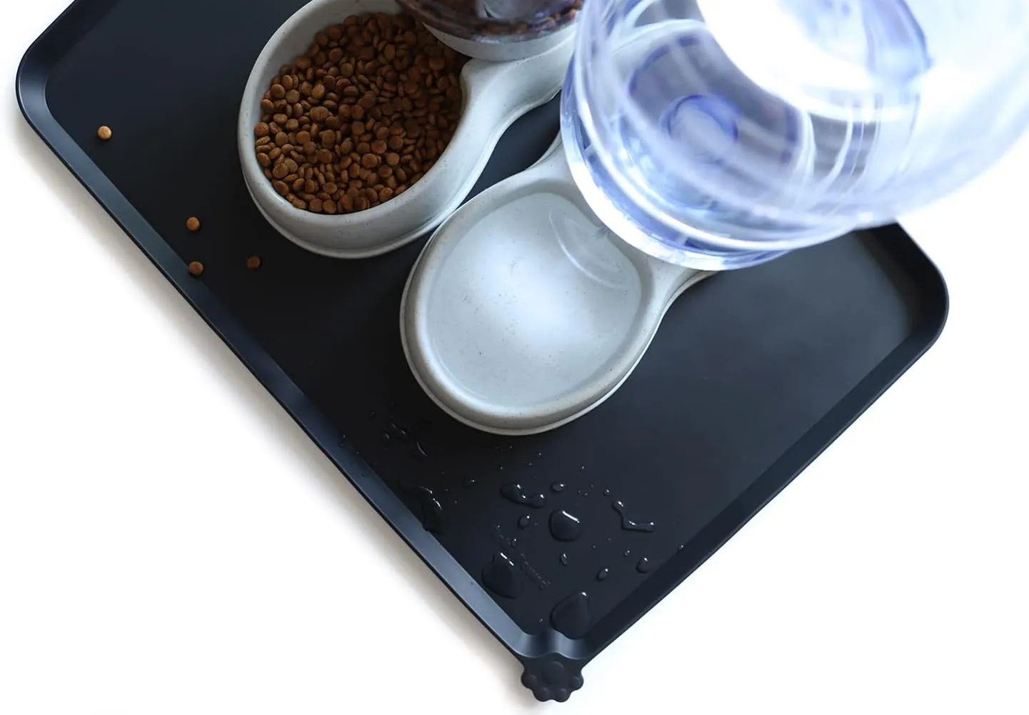 Hoki Large Silicone Pet Food Mats - Non Slip Pet Dog Cat Bowl Placemats - Feeding Mats for Floors - Waterproof - Black