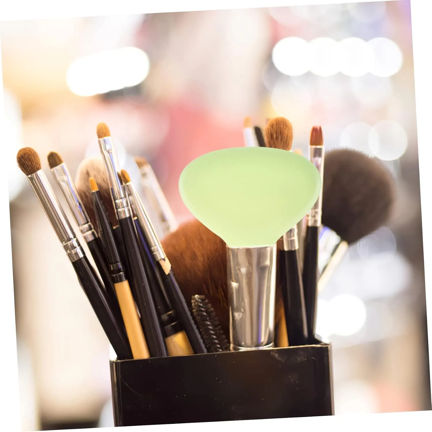 Housoutil 4pcs Makeup Brush Holder Cover Mask Retractable Makeup Cleaner Makeup Organizer Makeup Holder Portable Lip Concealer Wands Blush Brush Silicone Makeup Brush Cover Yellow
