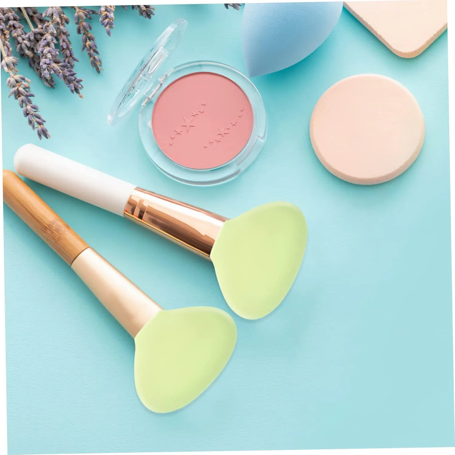 Housoutil 4pcs Makeup Brush Holder Cover Mask Retractable Makeup Cleaner Makeup Organizer Makeup Holder Portable Lip Concealer Wands Blush Brush Silicone Makeup Brush Cover Yellow