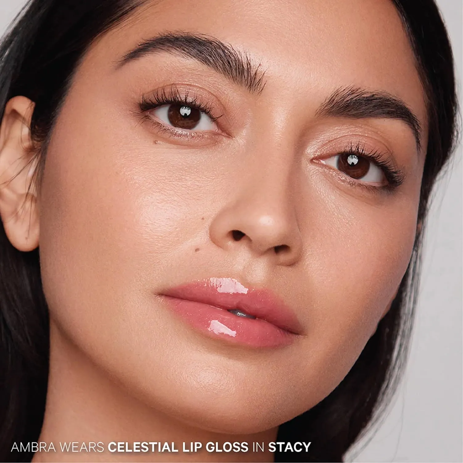 Kevyn Aucoin Celestial Lip Gloss, Stacy (shimmery mauve pink): Light reflecting shine & sheer. Precision makeup artist applicator. Hydrating, non-stick formula. Multi-dimensional 3D plumping effect.