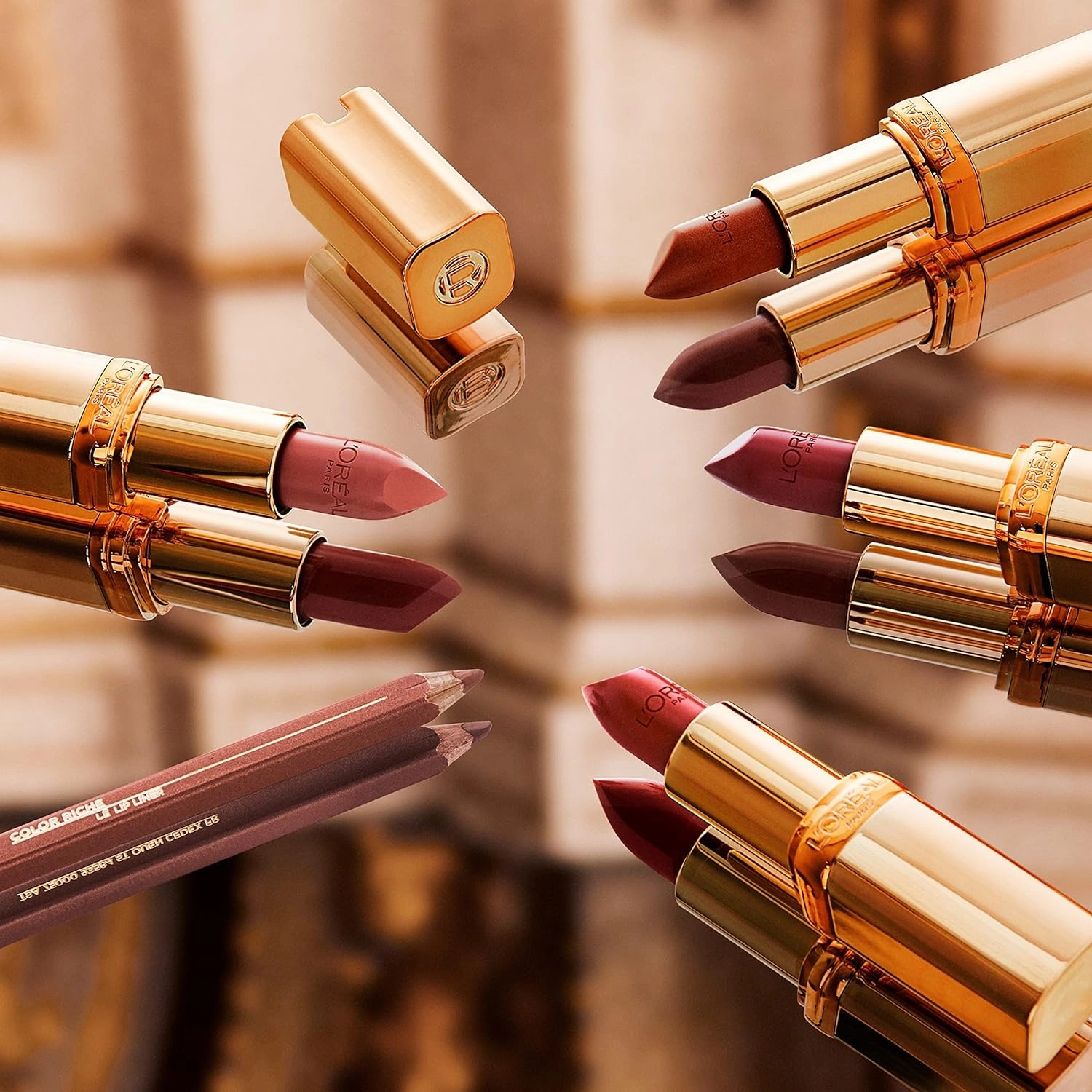 L'Oreal Color Riche Lipstick 377 Perfect Red