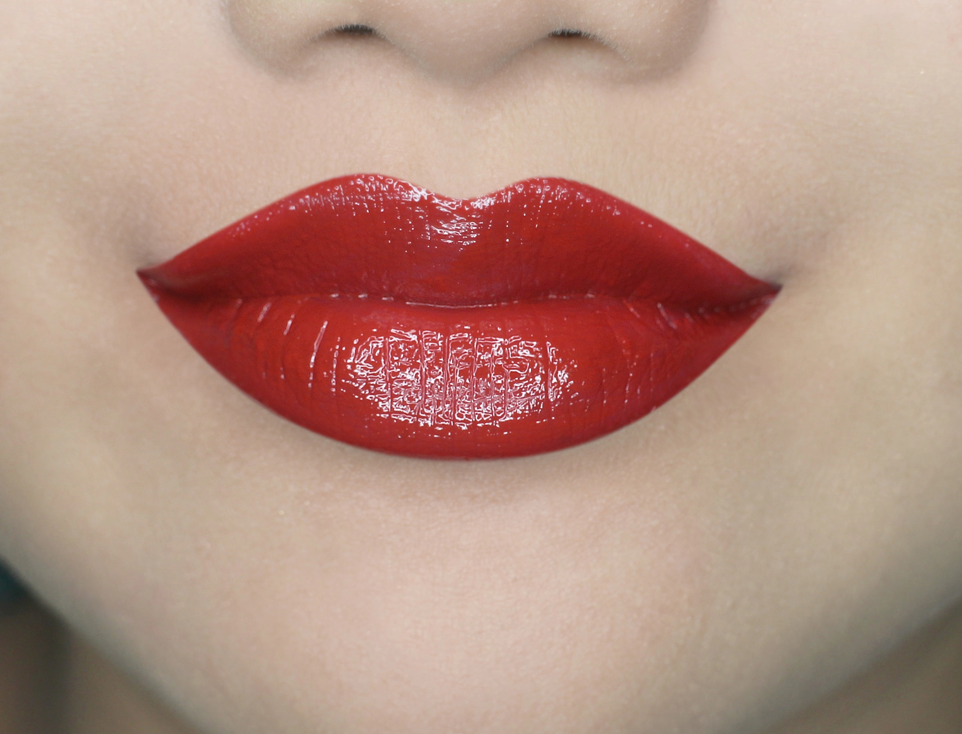 LipLocked Priming Gloss Stain From Manna Kadar Cosmetics