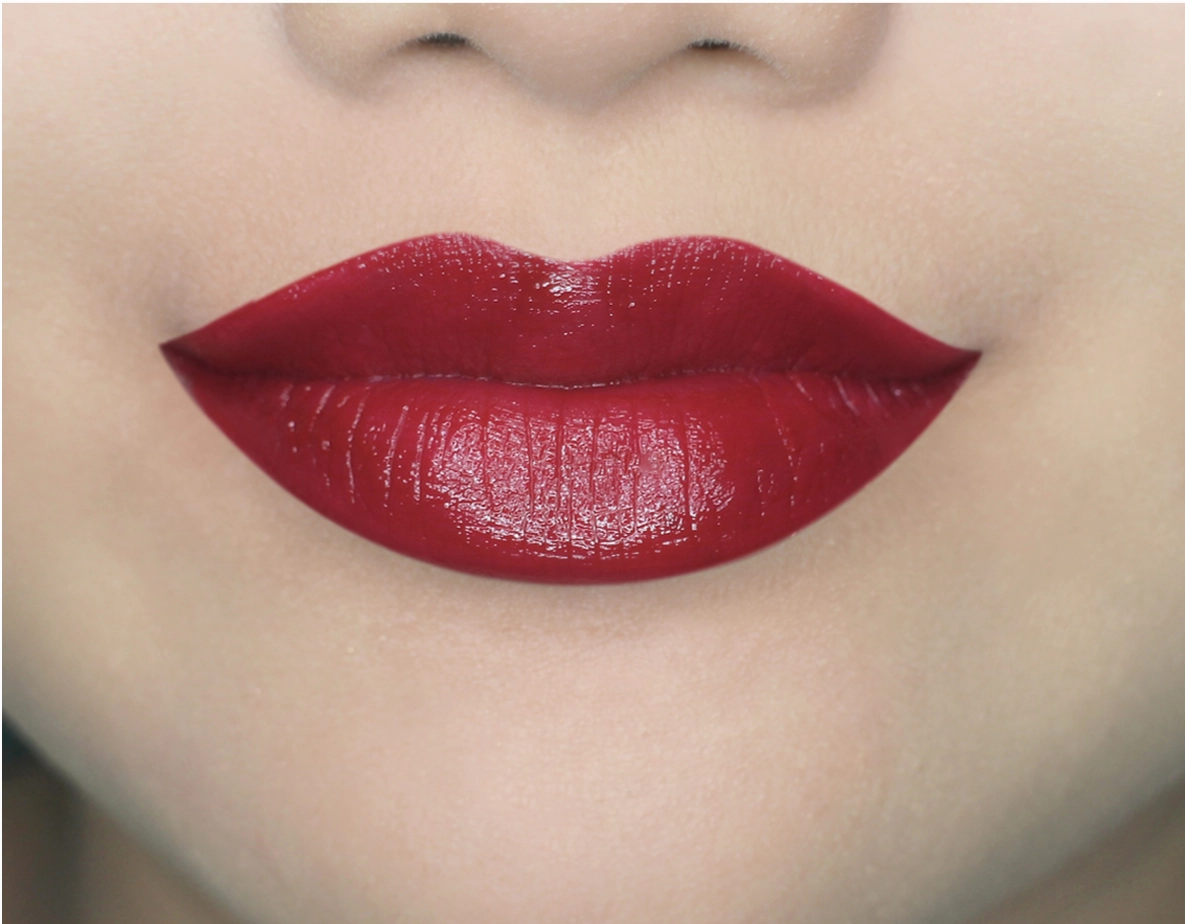 LipLocked Priming Gloss Stain From Manna Kadar Cosmetics