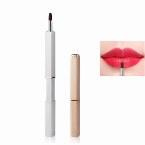 Lipstick brush Retractable Lip brush multipurpose Portable Makeup Brush Makeup tools Brush Lip makeup Dust-proof Makeup Applicator Suitable for travel Available in colors (Gold Silver)