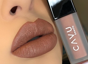 Luminé Lip Stain Long-Lasting, Hydrating, Lightweight Liquid Lip Color – Smudge-Resistant, Buildable Color, Vegan, Clean Beauty Formula – Stunning Shades (Taupe)