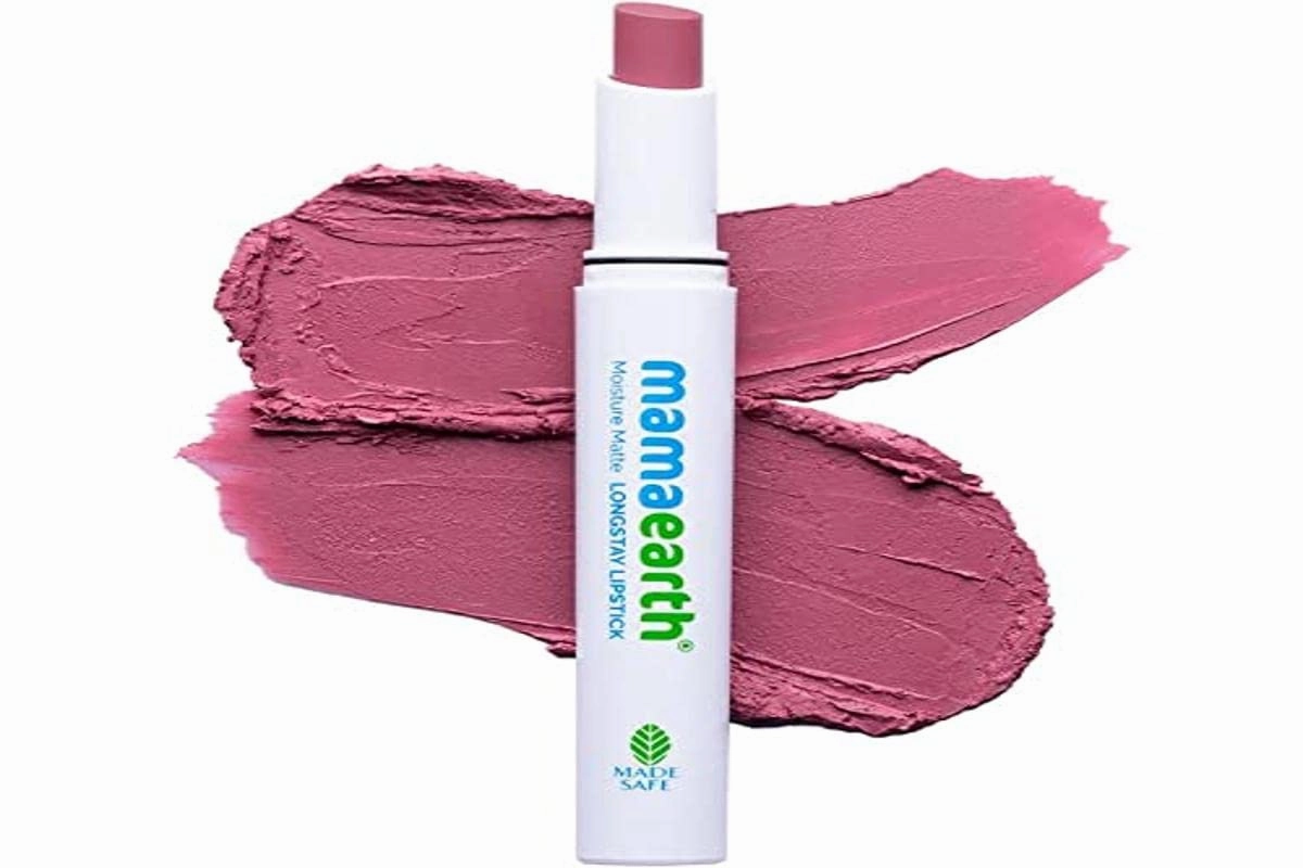 MAMAEARTH Moisture Matte Lipstick (08 - Pink Tulip) | Infused with Vitamin E | 12-Hour Long Stay & 8-Hour Moisture Lock | Cruelty-Free & Smudge-Proof | 0.07 Oz/2g