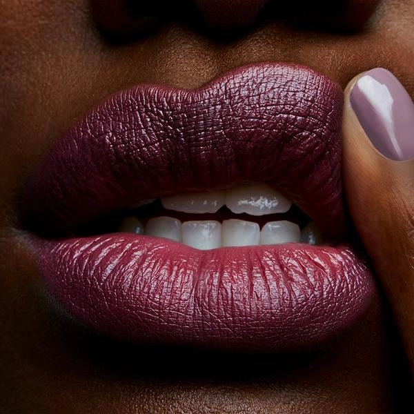SATIN LIPSTICK