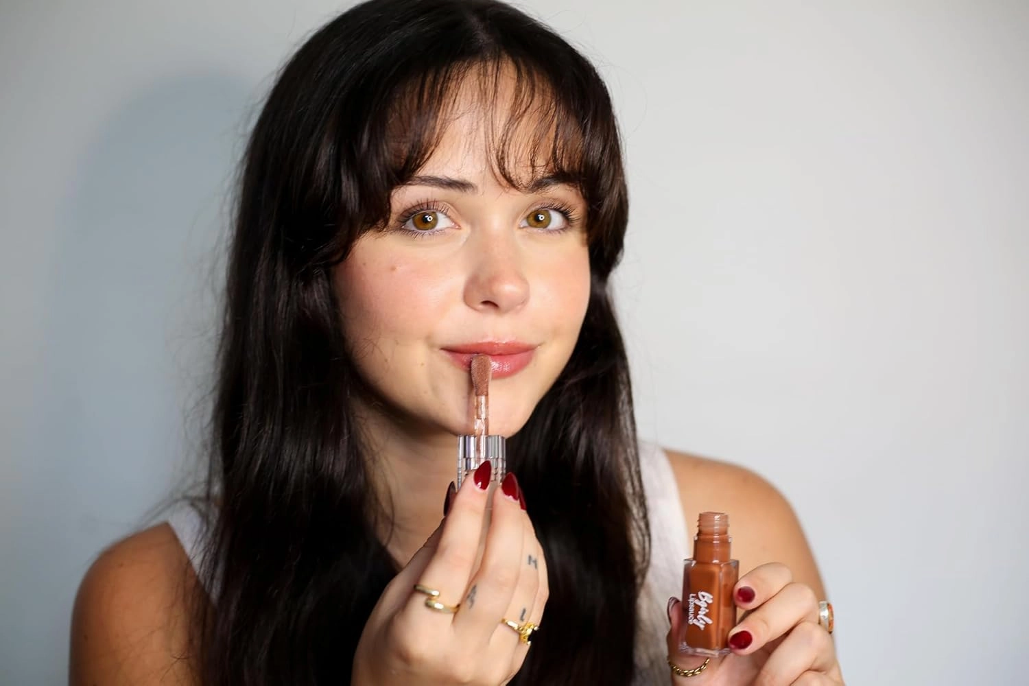 Tinted Lip Oil | Handmade, Moisturizing Lip Oil, Tinting for Dry Lips, Non-Sticky, Long Lasting Tinted Balm, Nourishing Lip Treatment, Shiny and Vegan Tinted Lip Gloss (Tiramisu)