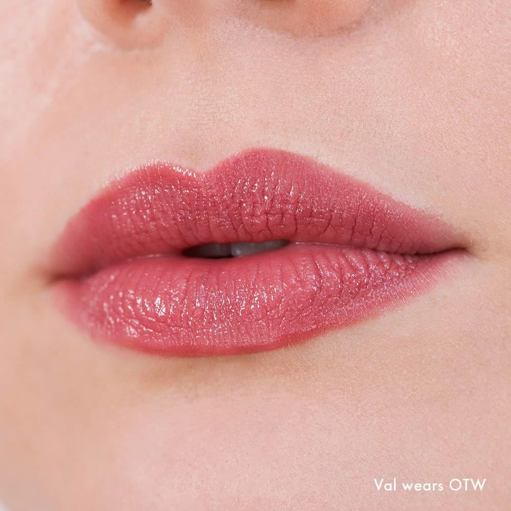Wander Beauty Double Booked Lip Conditioner & Cream - OTW/In The Clear - Dual-Sided Cream Lipstick With Vitamin E and Shea Butter - Glossy Tinted Lip Balm For Dry Cracked Lips - 0.05 oz