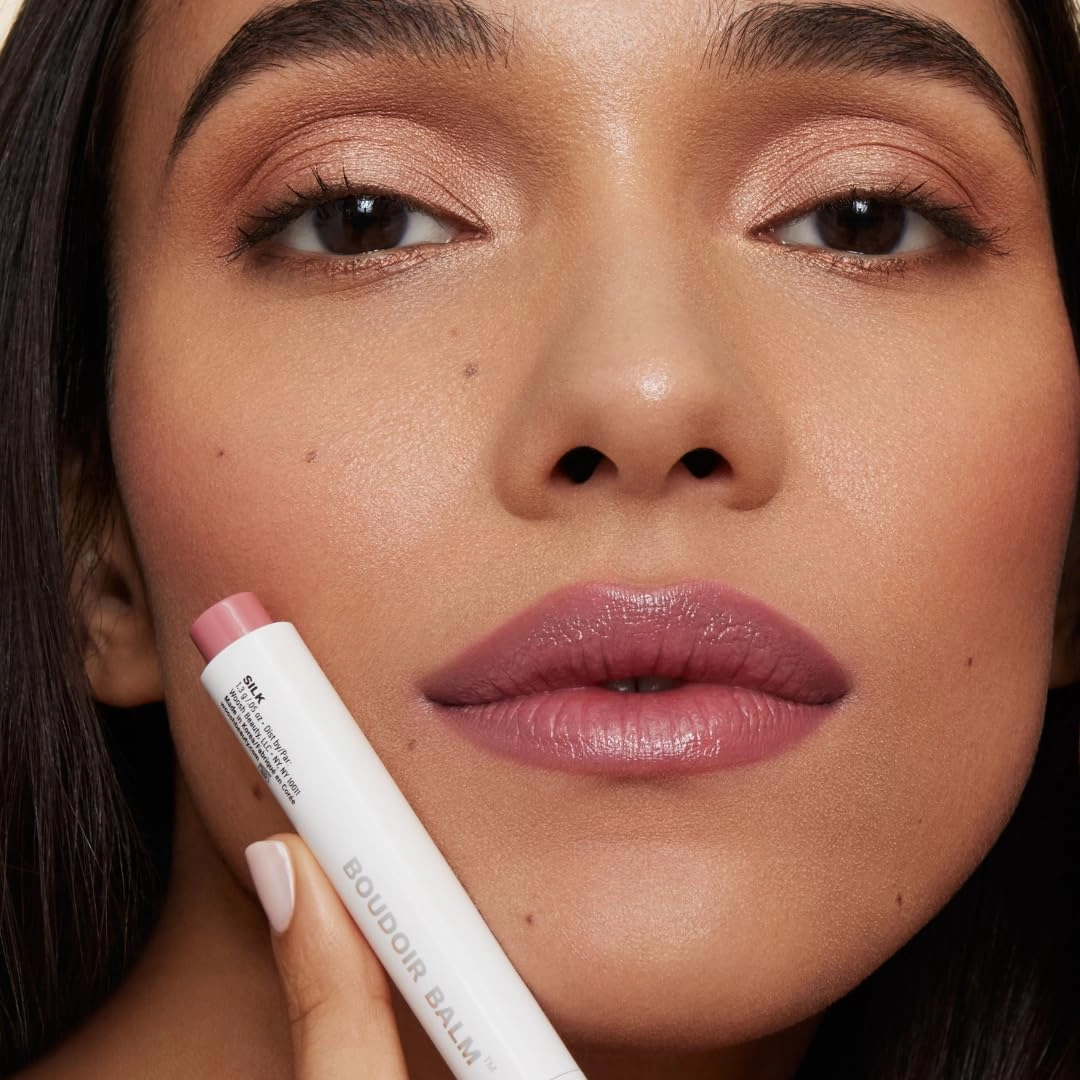 Woosh Beauty Boudoir Balm | Moisturizing color infused with Hyaluronic Acid | Derm-Tested | Buildable Color | Fragrance Free | Vegan (Silk)
