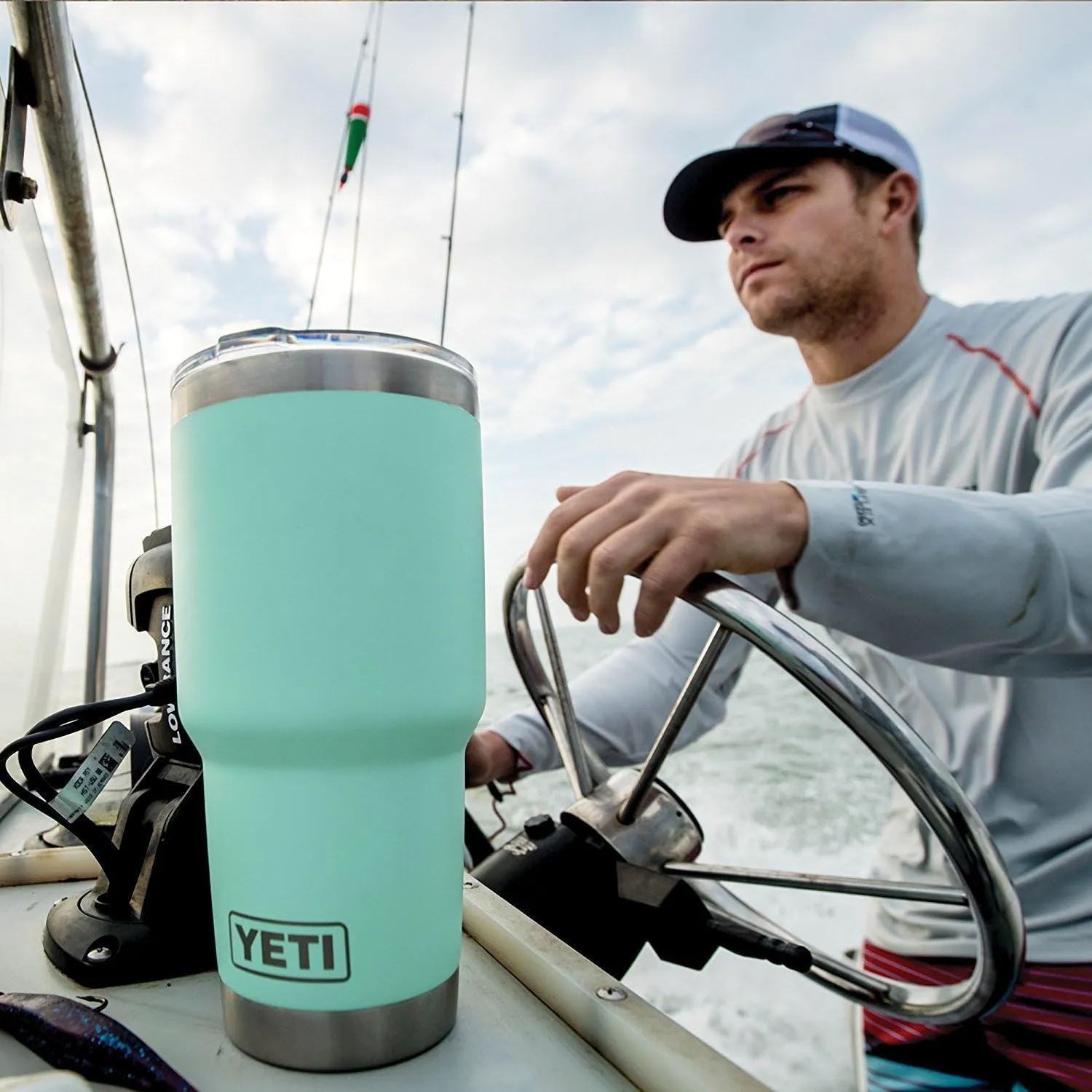 YETI Rambler Vacuum Insulated Tumbler with Lid